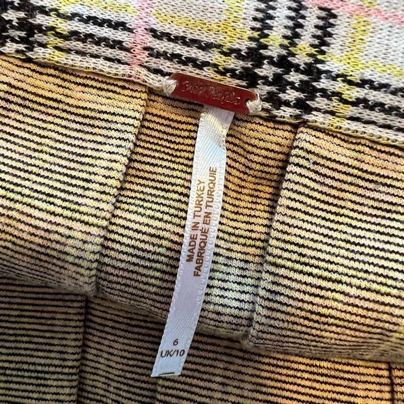 Free People Honey Pleated Skirt In Retro Sunshine Combo - Picture 13 of 16